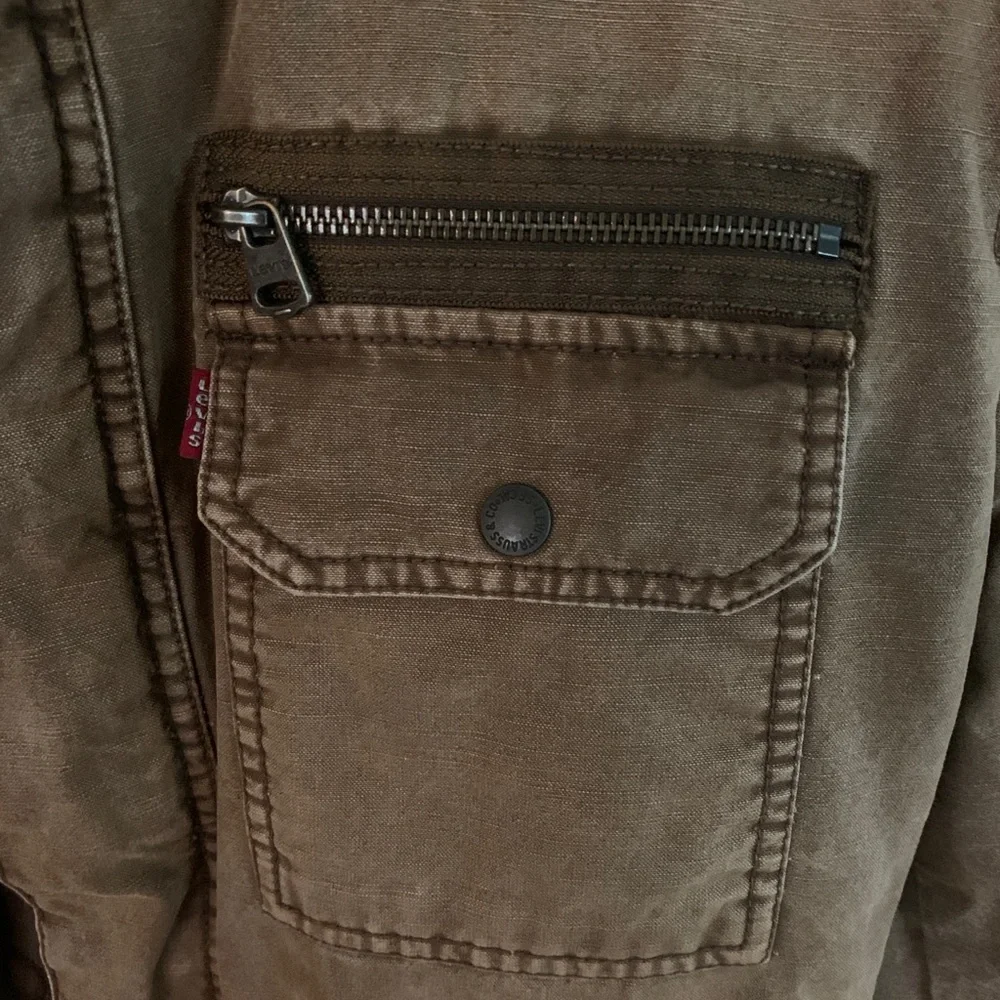 Levi’s Jacket - Picture 2 of 9